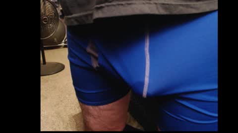 Hello Hope you enjoy what you see. I love attention in dirty talk and tips thickcock  edging precum dirtyTalk C2C online show from 11-21-25, 09:30