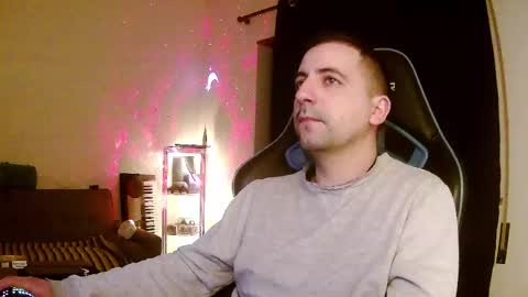 droooooones online show from 03-10-25, 11:49