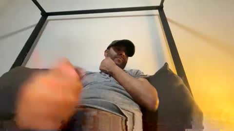 Snapshot of drspunkalott chatting on 12-30-24, 10:32 drspunkalott online show from 12-30-24, 10:32