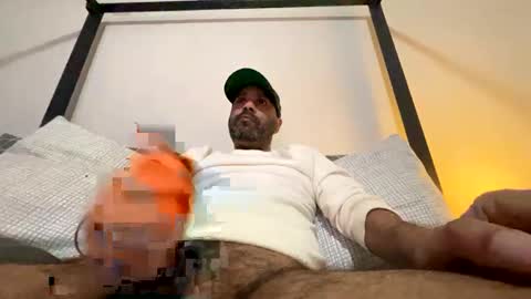 Snapshot of drspunkalott chatting on 01-22-25, 12:27 drspunkalott online show from 01-22-25, 12:27