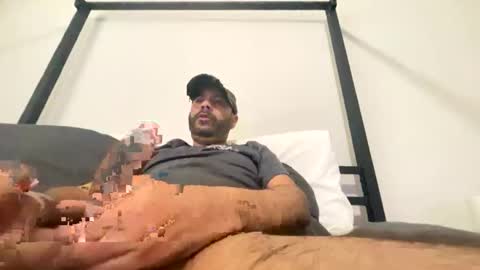 Snapshot of drspunkalott chatting on 02-12-25, 09:22 drspunkalott online show from 02-12-25, 09:22