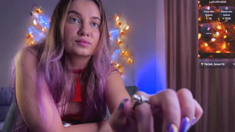 Snapshot of drug_feet chatting on 12-28-24, 03:37 Mistress Lola Slavic witch online show from 12-28-24, 03:37