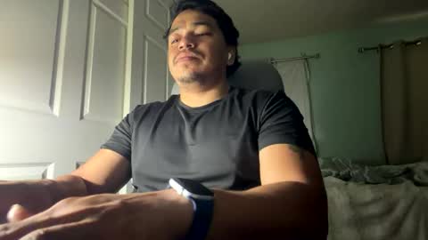 Snapshot of druiz19 chatting on 05-06-26, 12:43 druiz19 online show from 05-06-26, 12:43