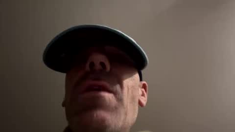 Snapshot of dryjerkoff chatting on 11-02-25, 06:05 dryjerkoff online show from 11-02-25, 06:05