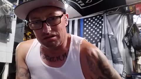 Snapshot of dsmock chatting on 09-19-25, 12:02 dsmock online show from 09-19-25, 12:02