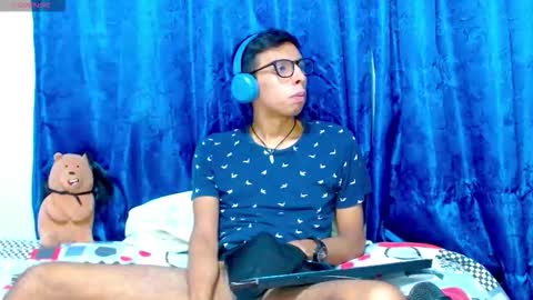 David online show from 03-17-26, 01:43