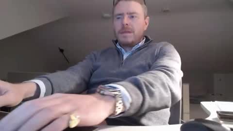 Snapshot of dubpistol_99 chatting on 01-12-26, 06:35 dubpistol_99 online show from 01-12-26, 06:35