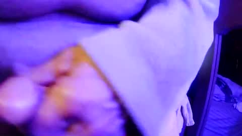 Snapshot of duh541228490531 chatting on 02-28-25, 06:43 nomadjon online show from 02-28-25, 06:43