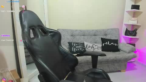Snapshot of dulce_alice_ chatting on 05-09-26, 12:49 ALICE online show from 05-09-26, 12:49