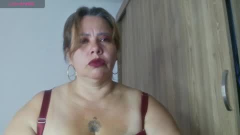 Im Dulce online show from 05-06-26, 06:35