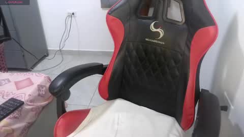 Snapshot of dulce_camx chatting on 06-05-26, 03:13 dulce_camx online show from 06-05-26, 03:13