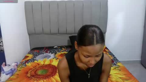 Snapshot of dulce_camx chatting on 07-10-26, 03:22 dulce_camx online show from 07-10-26, 03:22