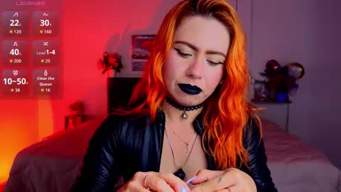 Snapshot of dulce_charlottee chatting on 09-10-25, 07:47 DULCE online show from 09-10-25, 07:47