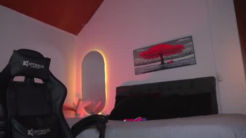 Snapshot of dulce_charlottee chatting on 07-30-26, 07:24 DULCE online show from 07-30-26, 07:24