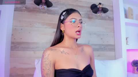 Snapshot of dulce_glow_ chatting on 05-03-26, 02:50 D U L C E online show from 05-03-26, 02:50