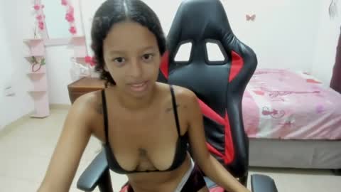 dulce_lan18 online show from 06-13-26, 02:48