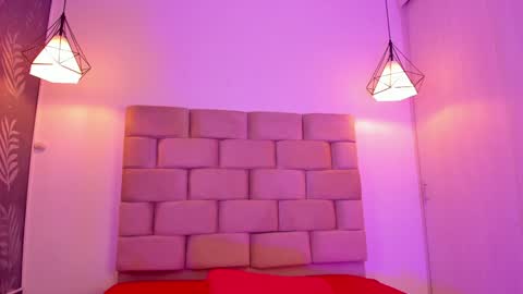 DULCLE MARIA online show from 01-14-25, 11:10