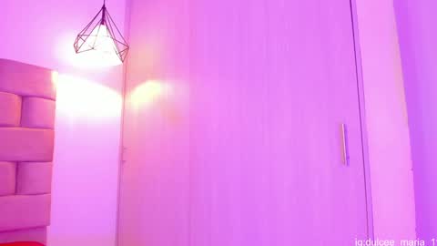 DULCLE MARIA online show from 01-16-25, 11:37