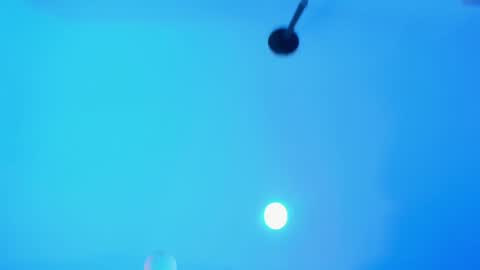 DULCLE MARIA online show from 02-04-25, 10:34