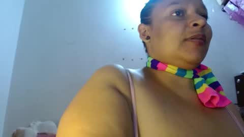 dulce online show from 02-23-25, 02:35