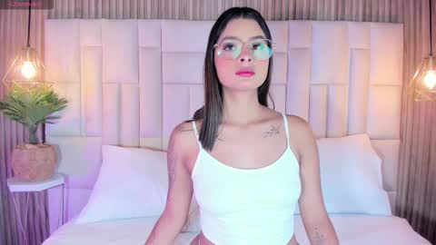 Dulce  online show from 12-03-25, 11:19