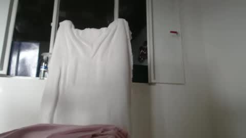 Snapshot of dulceisabellax chatting on 03-07-25, 06:33 dulceisabellax online show from 03-07-25, 06:33