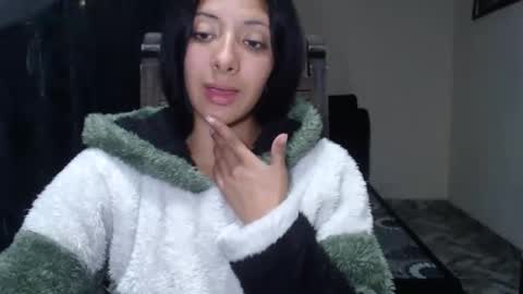 Snapshot of dulceisabellax chatting on 09-20-25, 02:34 dulceisabellax online show from 09-20-25, 02:34