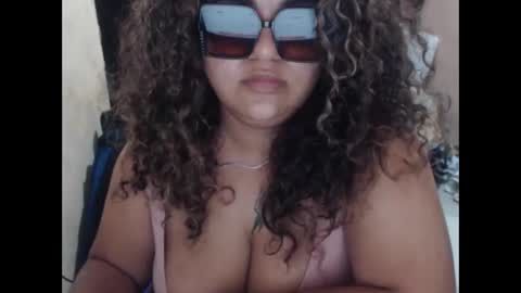 Snapshot of dulcetiffanii chatting on 05-28-26, 06:00 Sofia online show from 05-28-26, 06:00