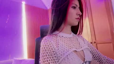 Dulce online show from 02-25-26, 03:05