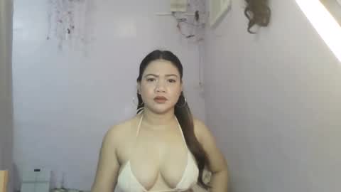 BELLA online show from 04-18-26, 06:56