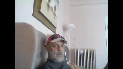 Snapshot of dumaeros77 chatting on 12-17-24, 07:29 Duma online show from 12-17-24, 07:29