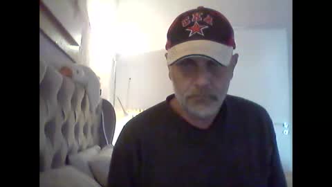 Snapshot of dumaeros77 chatting on 12-30-24, 01:03 Duma online show from 12-30-24, 01:03