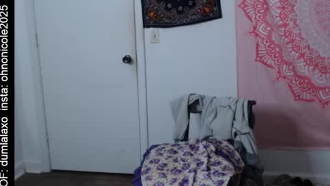 Snapshot of dumlala chatting on 02-18-26, 02:29 the only advantage you have over me is that u can kiss my ass and i cant online show from 02-18-26, 02:29