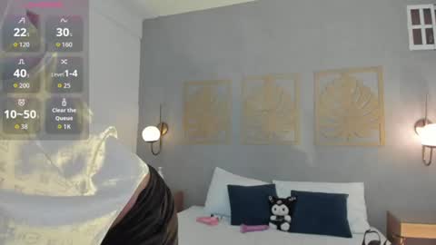 Snapshot of duna23_ chatting on 06-25-26, 06:18 D U N A online show from 06-25-26, 06:18