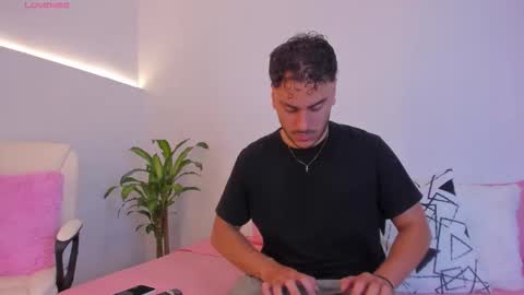 duonfire online show from 12-03-25, 04:09