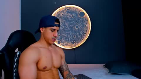 duran_dhikol1 online show from 11-26-25, 03:29