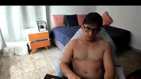 Hander online show from 03-24-26, 06:13