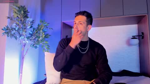 Dustin Sonne online show from 11-16-25, 03:45