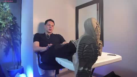 Snapshot of dustin_sonne chatting on 07-11-26, 04:26 Dustin Sonne online show from 07-11-26, 04:26
