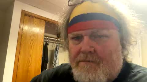Snapshot of dustyballzer chatting on 06-03-26, 06:46 Dusty online show from 06-03-26, 06:46