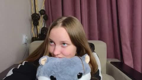 Jenny online show from 12-21-25, 07:10