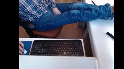 Snapshot of dutchpornking2 chatting on 01-12-25, 11:28 dutchpornking2 online show from 01-12-25, 11:28