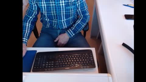 Snapshot of dutchpornking2 chatting on 01-17-25, 08:13 dutchpornking2 online show from 01-17-25, 08:13