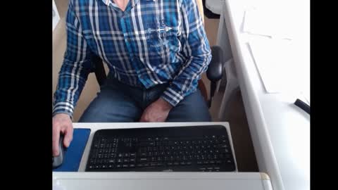 Snapshot of dutchpornking2 chatting on 02-06-25, 12:05 dutchpornking2 online show from 02-06-25, 12:05