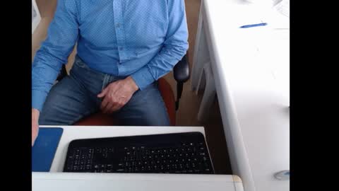 Snapshot of dutchpornking2 chatting on 09-27-25, 07:35 dutchpornking2 online show from 09-27-25, 07:35