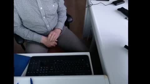 dutchpornking2 online show from 05-06-26, 06:46