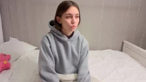 Snapshot of dutifulandwet chatting on 03-01-26, 01:18 Noah online show from 03-01-26, 01:18