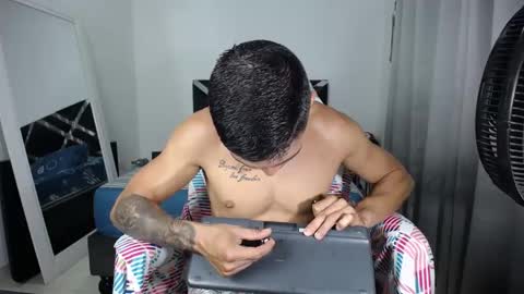 Duvian online show from 03-04-25, 01:55