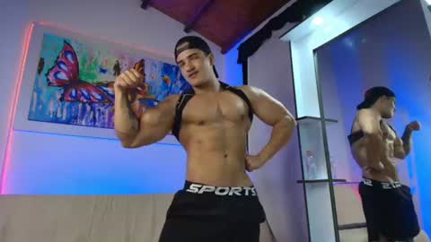 dwayne_esteven10 online show from 06-09-26, 11:16