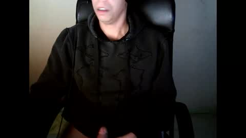 Snapshot of dwaynejamesjackson chatting on 02-01-25, 12:07 dwaynejamesjackson online show from 02-01-25, 12:07